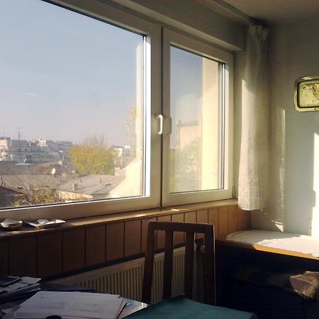 RomPromo Plus Accommodation Bucarest Esterno foto