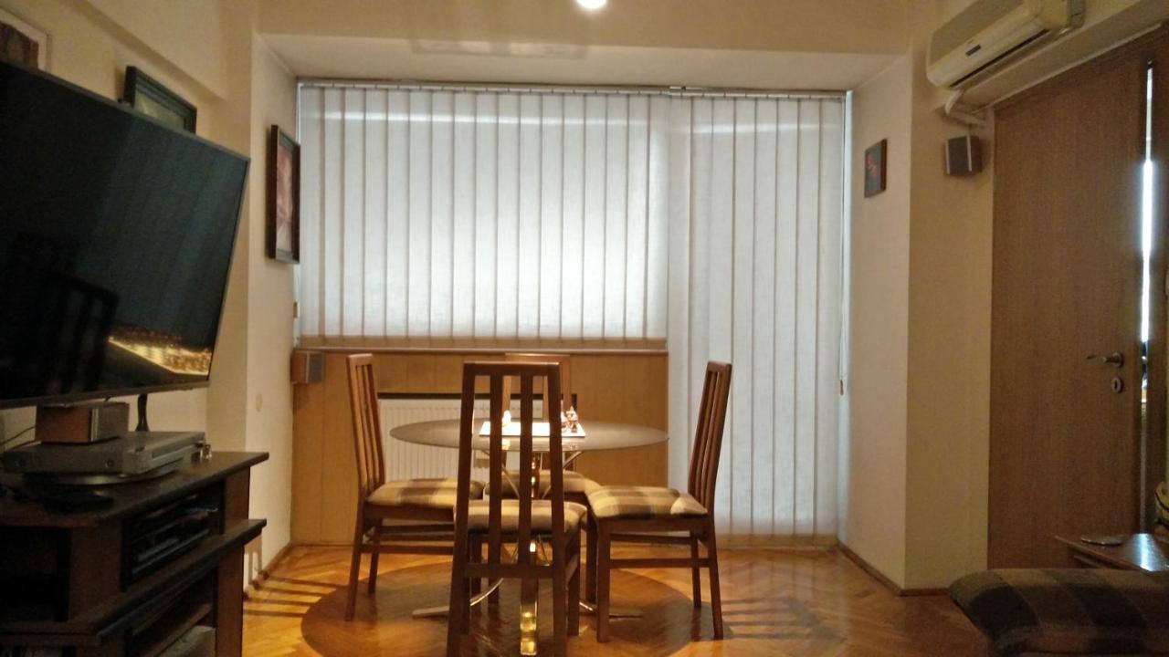 RomPromo Plus Accommodation Bucarest Esterno foto