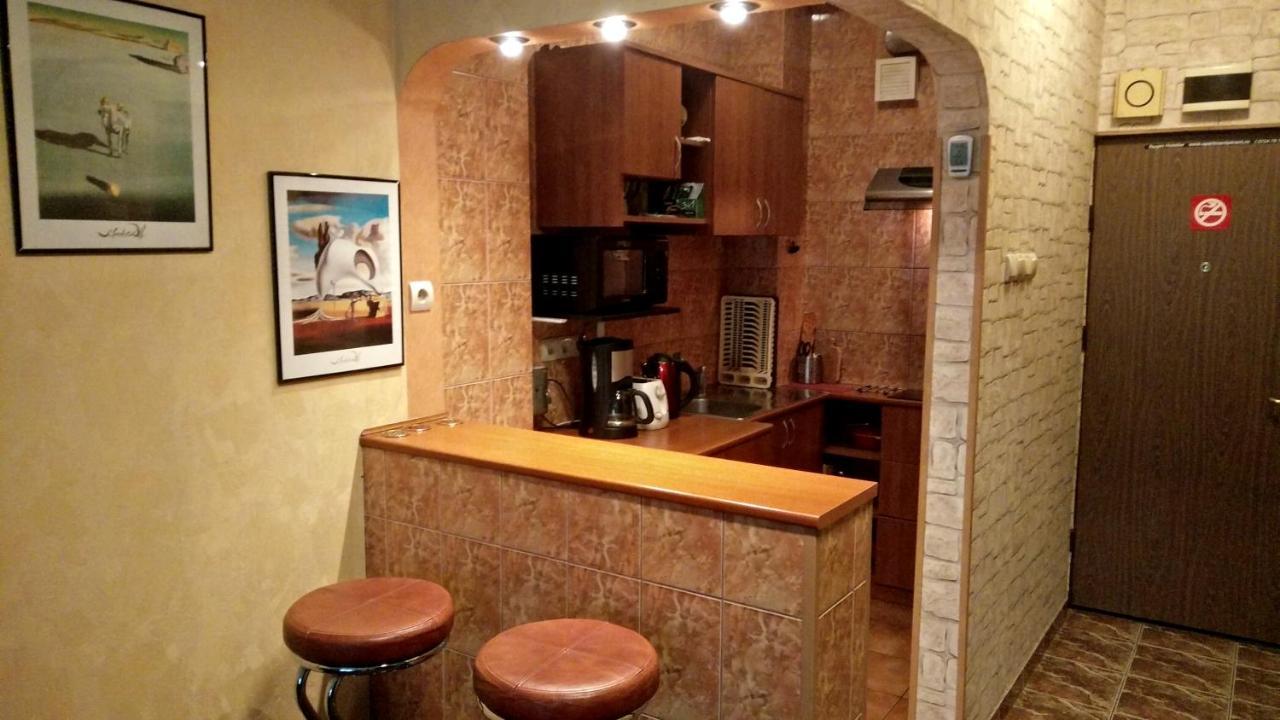 RomPromo Plus Accommodation Bucarest Esterno foto