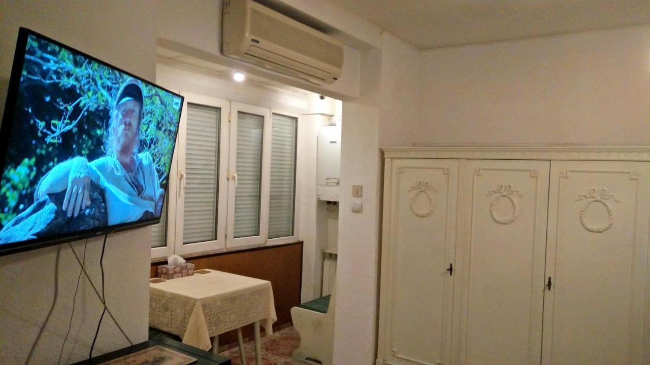 RomPromo Plus Accommodation Bucarest Esterno foto