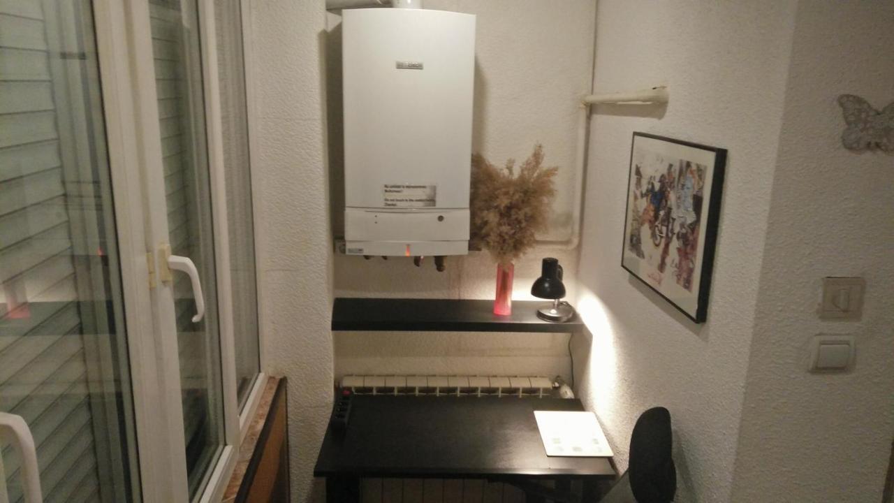 RomPromo Plus Accommodation Bucarest Esterno foto