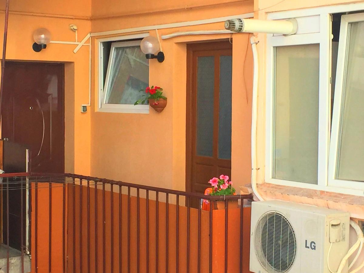 RomPromo Plus Accommodation Bucarest Esterno foto